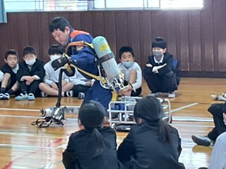 6A1B24B5-E266-4A80-A89C-AA53C61AD8DC